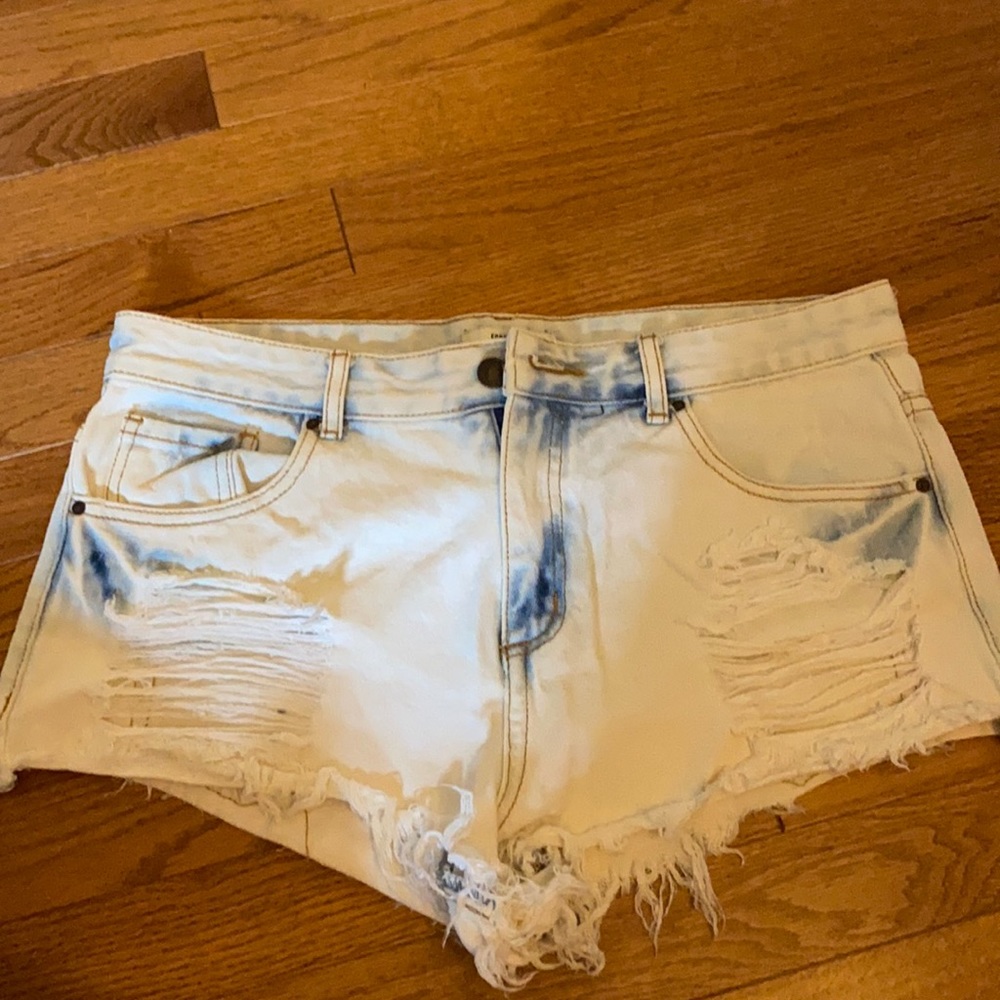f21 denim cutoff shorts — size 30